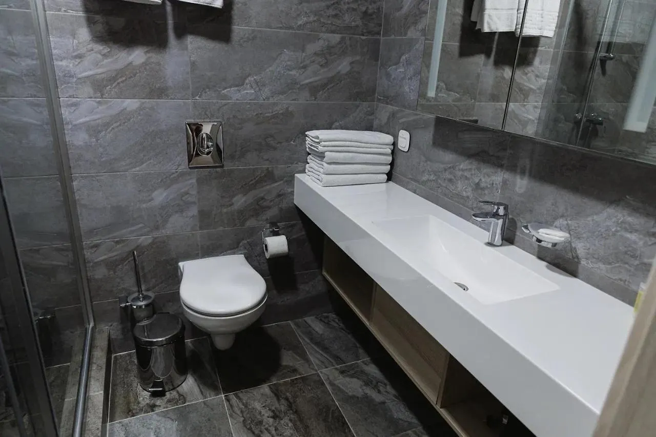 Aparthotel Ye'S Астана